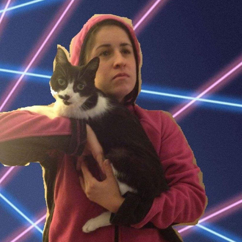 Meet your Posher, Suzanne